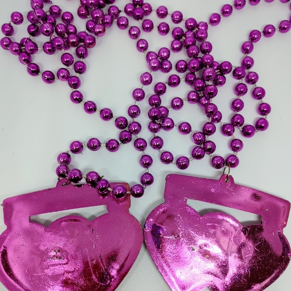 NWT MARDI GRAS VALENTINE NECKLACES - Picture 2 of 4